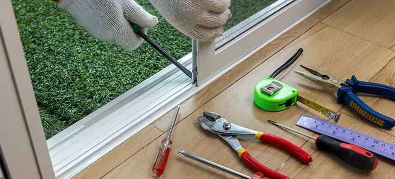  Automatic Sliding Door Repair in Dollar, ON