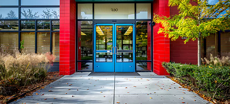 Roll Up Storefront Doors in Langstaff, ON