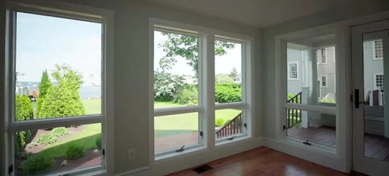Double-hung Window Repair in Richmond Hill, ON